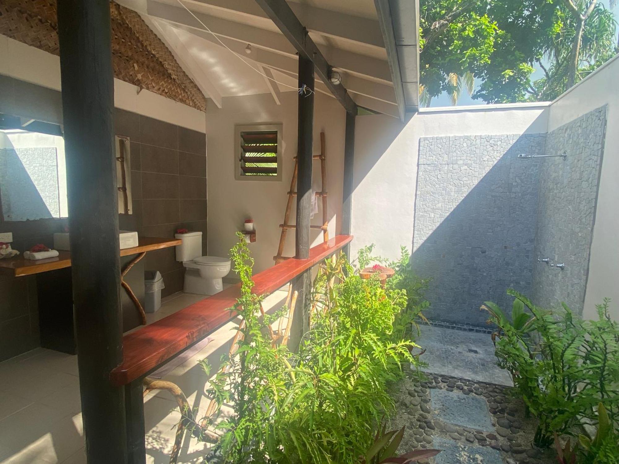 Coconut Beach Resort Tavewa Island Exteriér fotografie